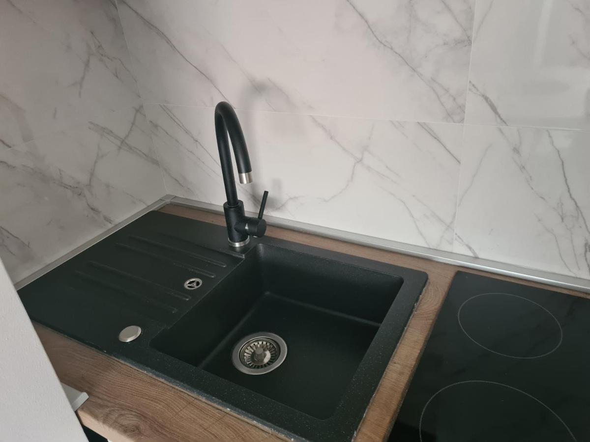 Apartman Id Donji Miholjac ภายนอก รูปภาพ